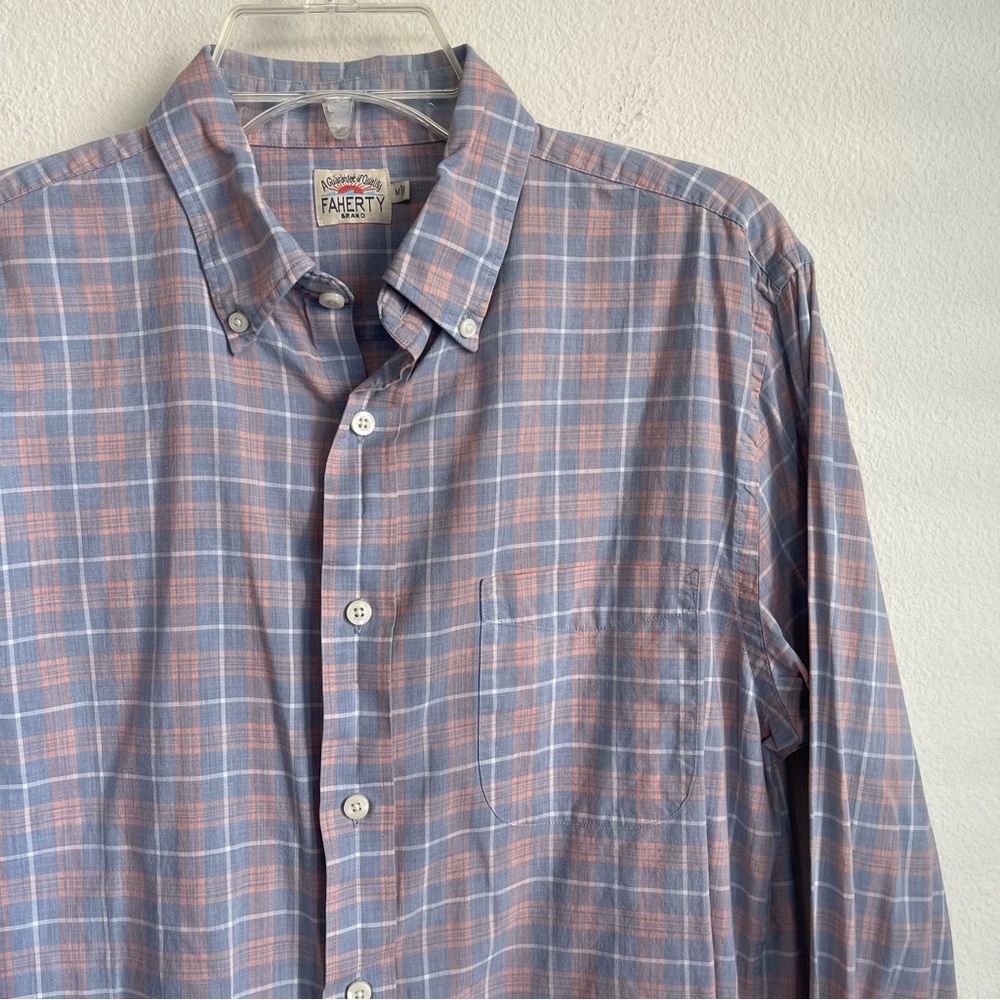 Faherty Blue and Pink Plaid Casual Button Down Shirt